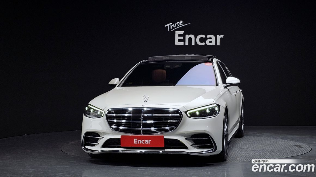Mercedes-Benz S-Class S500L 4MATIC, 2022