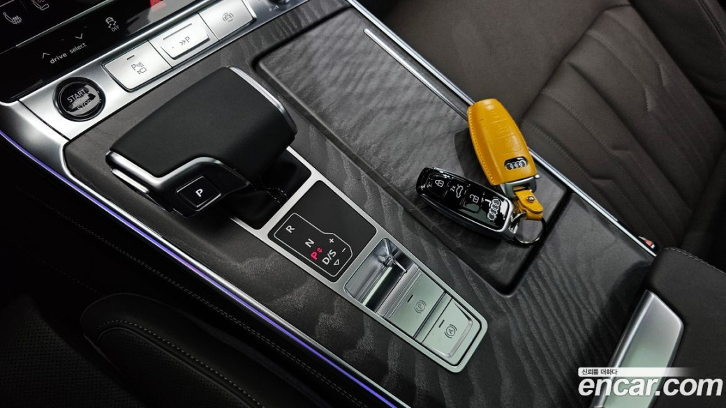 Audi A7 55 TFSI Quattro Premium, 2025