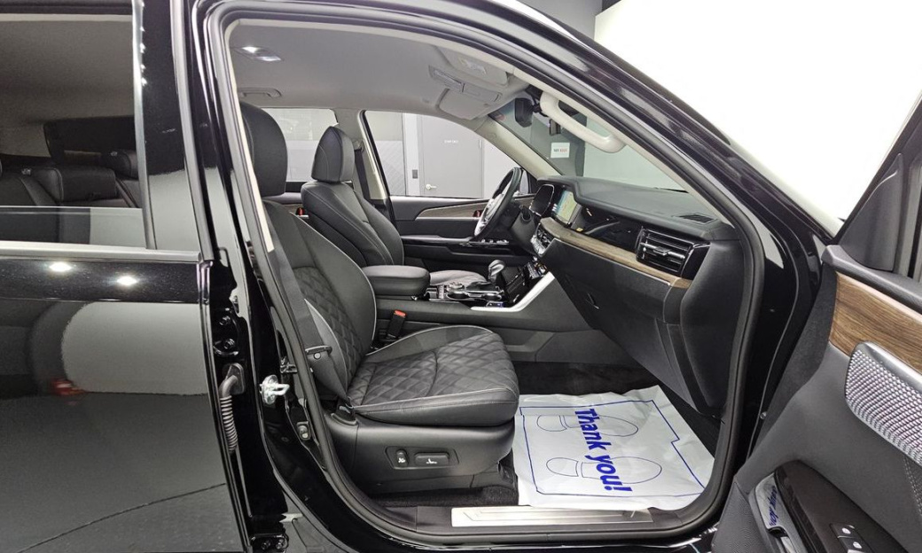 Kia Mohave Diesel 3.0 4WD 5-Seater, 2024