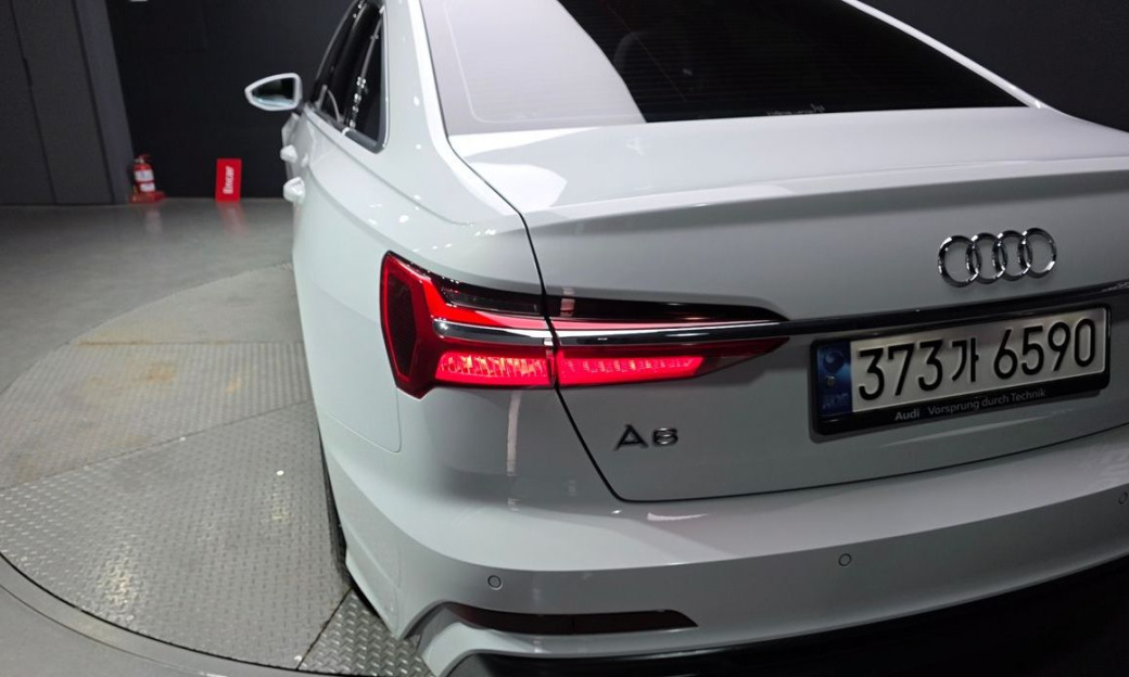 Audi A6 45 TFSI Premium, 2023
