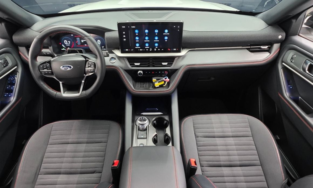 Ford Explorer 2.3 ST-Line 4WD, 2025