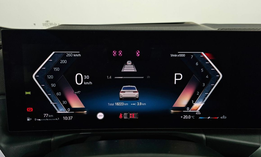 BMW 3-Series 320i Touring, 2024