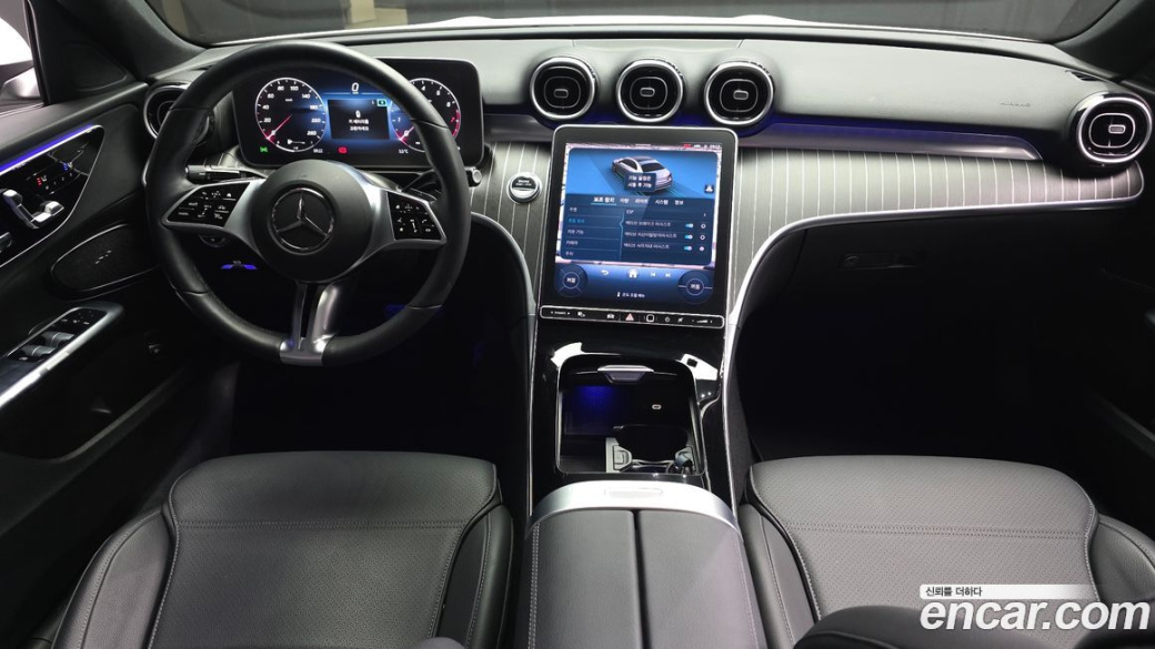 Mercedes-Benz C-Class C300 4MATIC Avantgarde, 2024