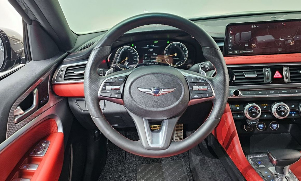 Genesis G70 Gasoline 2.0T 2WD, 2023
