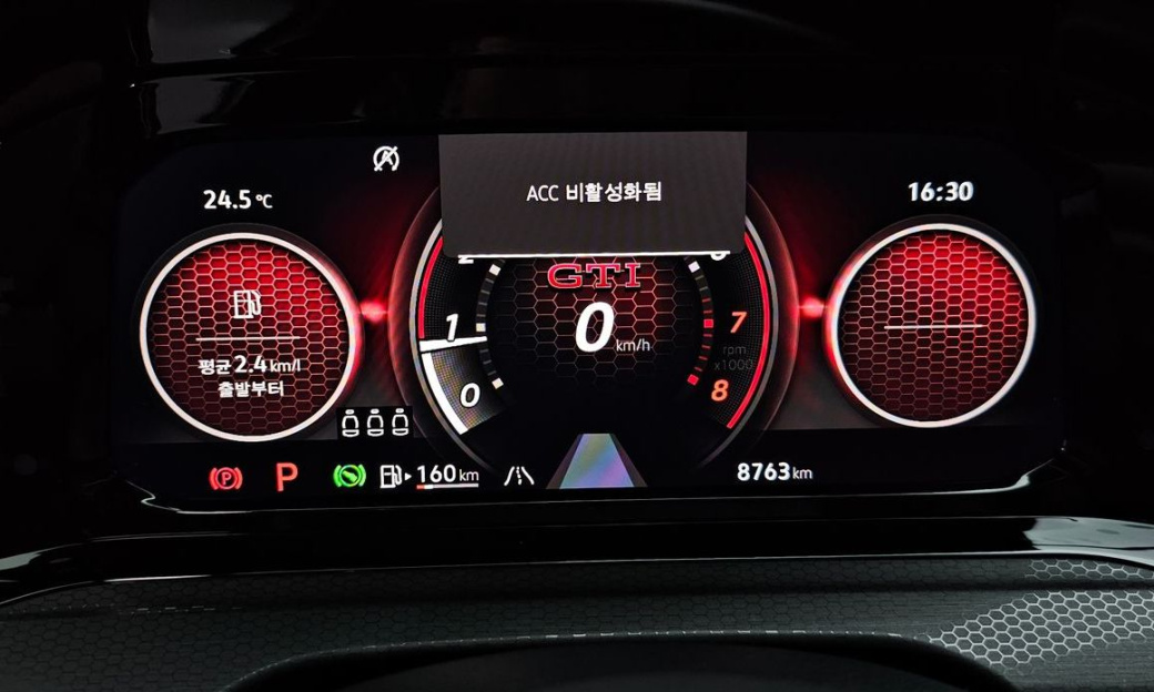 Volkswagen Golf 2.0 GTI, 2024