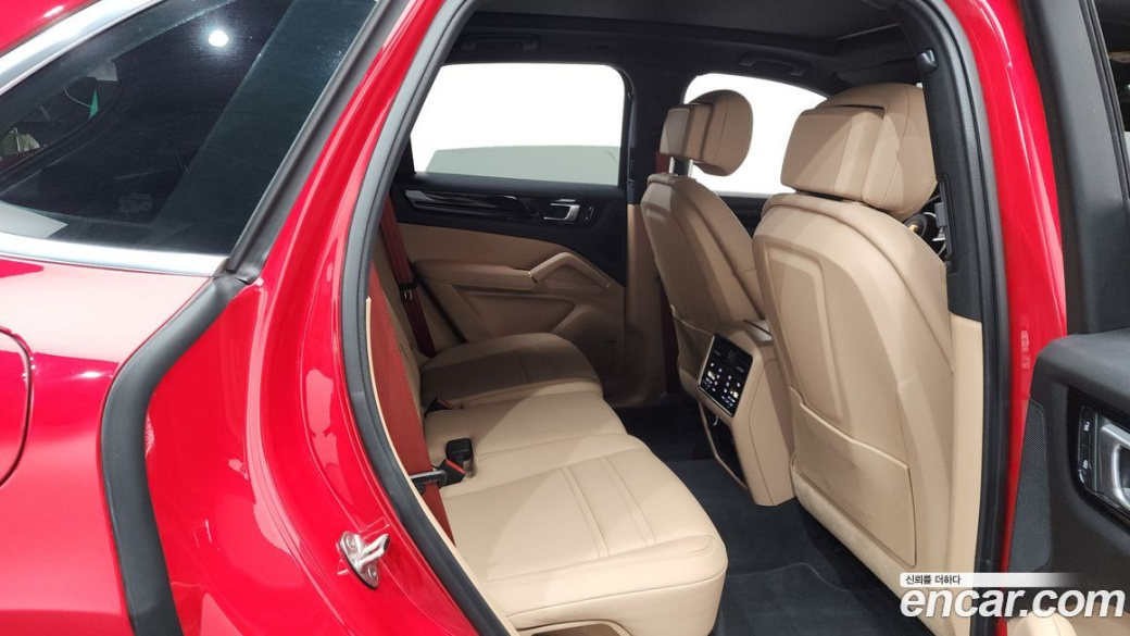 Porsche Cayenne 3.0, 2023
