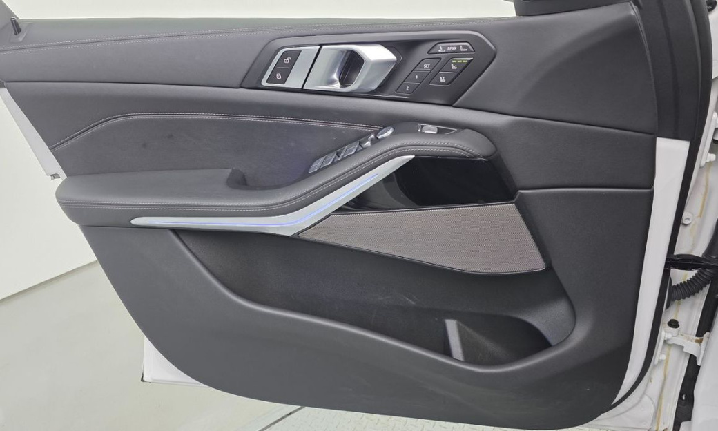 BMW X7 xDrive 40i M Sport 6STR, 2024