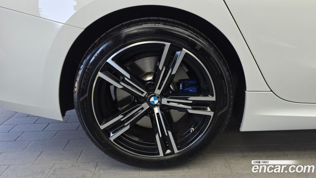 BMW 3-Series 320d xDrive M Sport, 2023