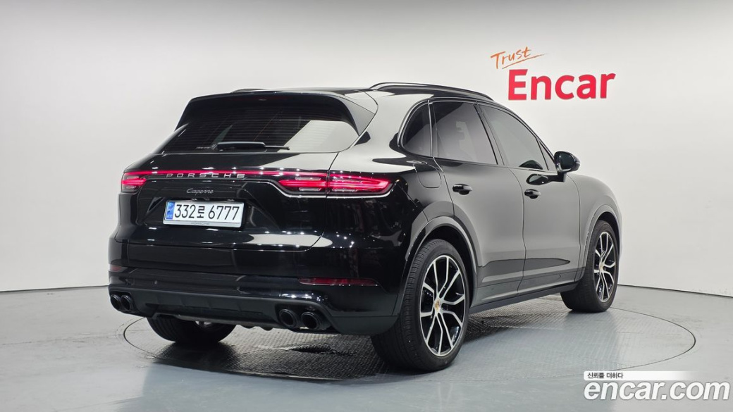 Porsche Cayenne 3.0 PLATINUM EDITION, 2023
