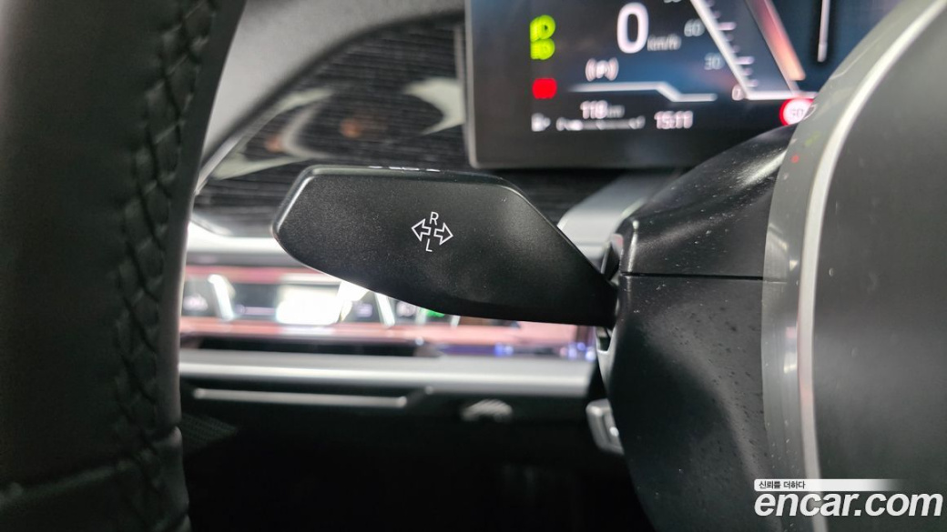 BMW 7-Series 740i xDrive M Sport, 2025