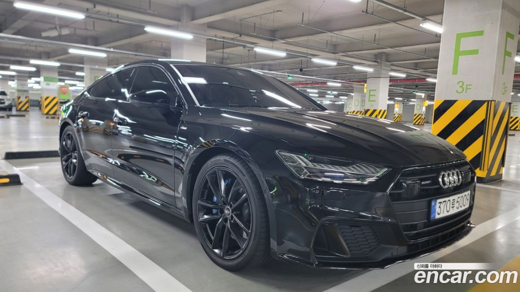 Audi A7 55 TFSI Quattro Premium, 2022