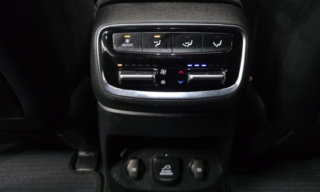 Kia Mohave Diesel 3.0 4WD 7-Seater, 2022