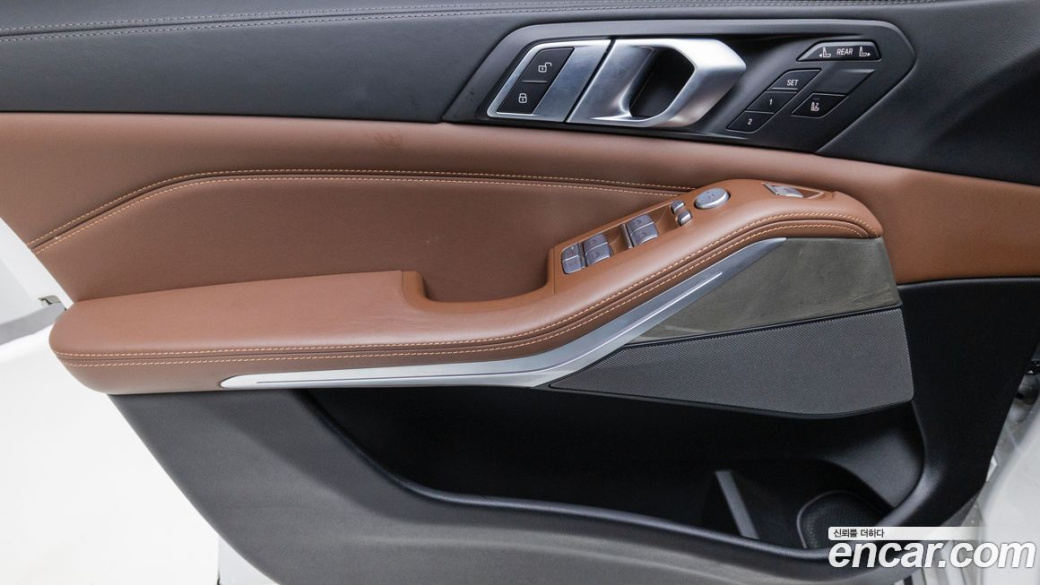 BMW X7 xDrive 40d Design Pure Excellence 7-Seater, 2023
