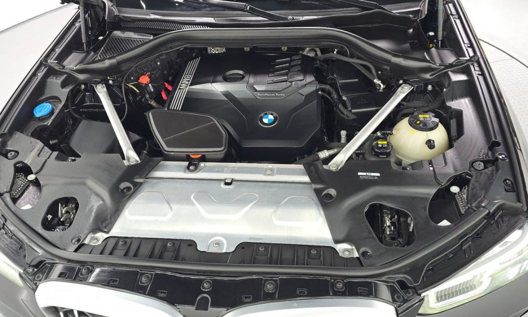 BMW X4 xDrive20i xLine, 2022