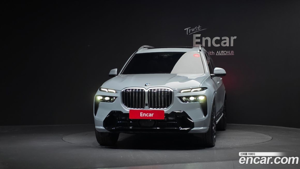 BMW X7 xDrive 40d M Sport 6STR, 2025