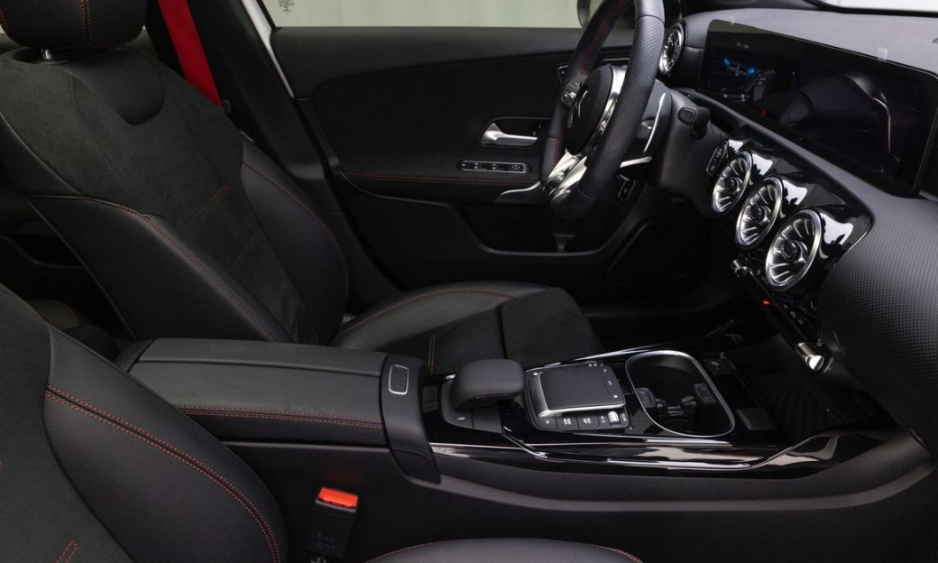 Mercedes-Benz A-Class AMG A35 4MATIC Sedan, 2023