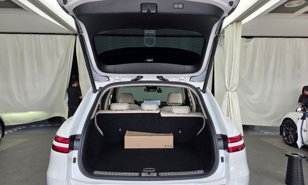 Genesis GV70 2.5T Gasoline 2WD, 2024