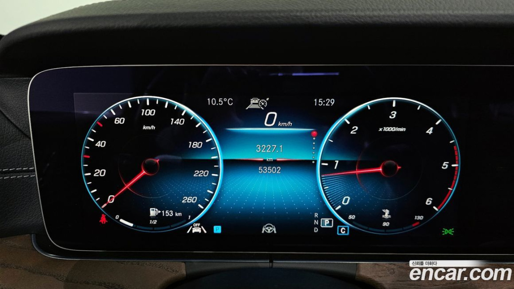 Mercedes-Benz E-Class E220d 4MATIC Exclusive, 2022