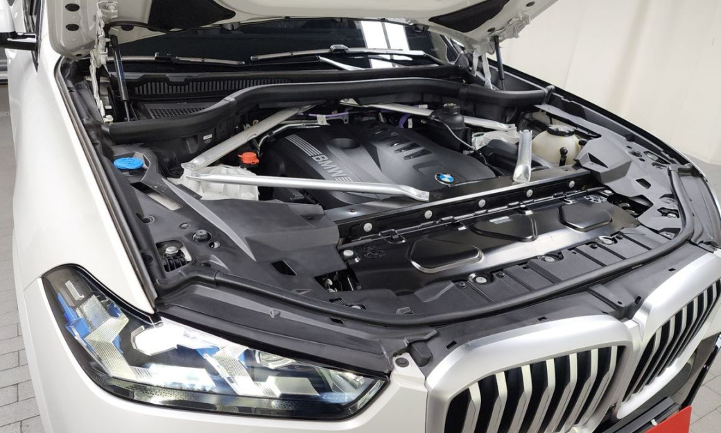 BMW X5 xDrive 40i M Sport, 2024