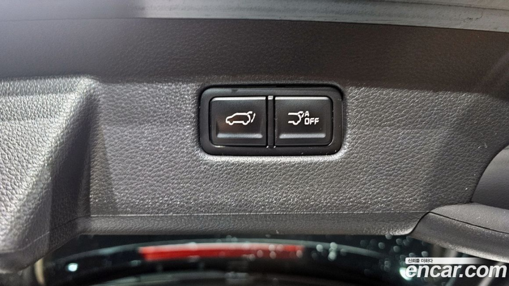 Kia Carnival 9-Seater Signature, 2023
