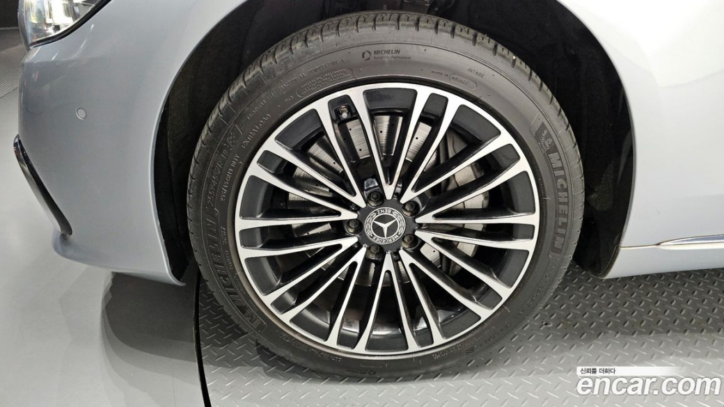 Mercedes-Benz S-Class S350 d, 2022