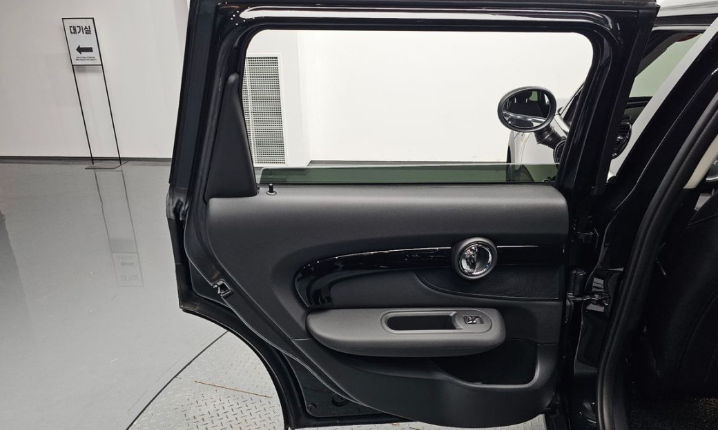 Mini Clubman Classic, 2024
