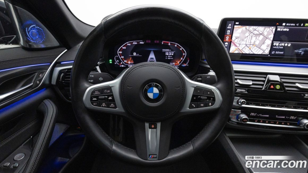 BMW 5-Series 520i M Sport, 2023