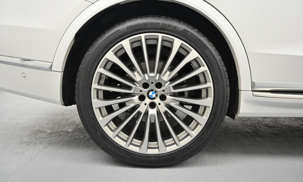 BMW X7 xDrive 40i Design Pure Excellence 7-Seater, 2024