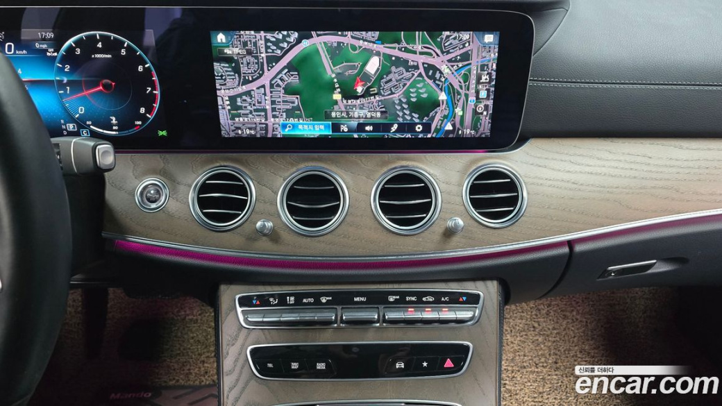 Mercedes-Benz E-Class E250 Exclusive, 2022