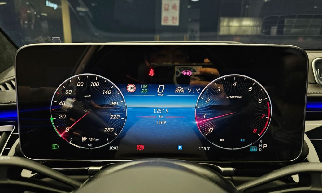 Mercedes-Benz S-Class Maybach S580 4MATIC, 2024
