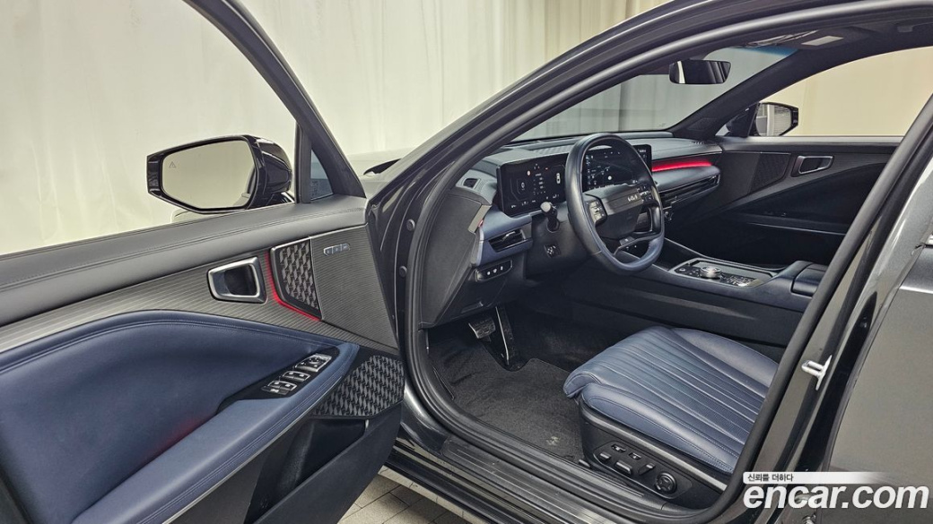 Kia K8 2.5 Gasoline 2WD, 2025