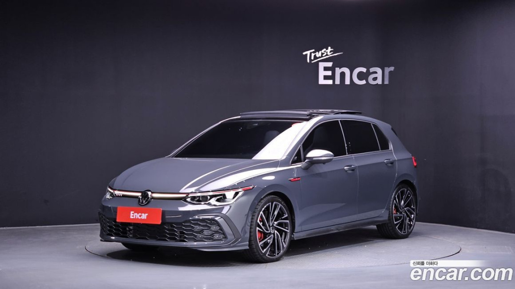 Volkswagen Golf 2.0 GTI, 2024