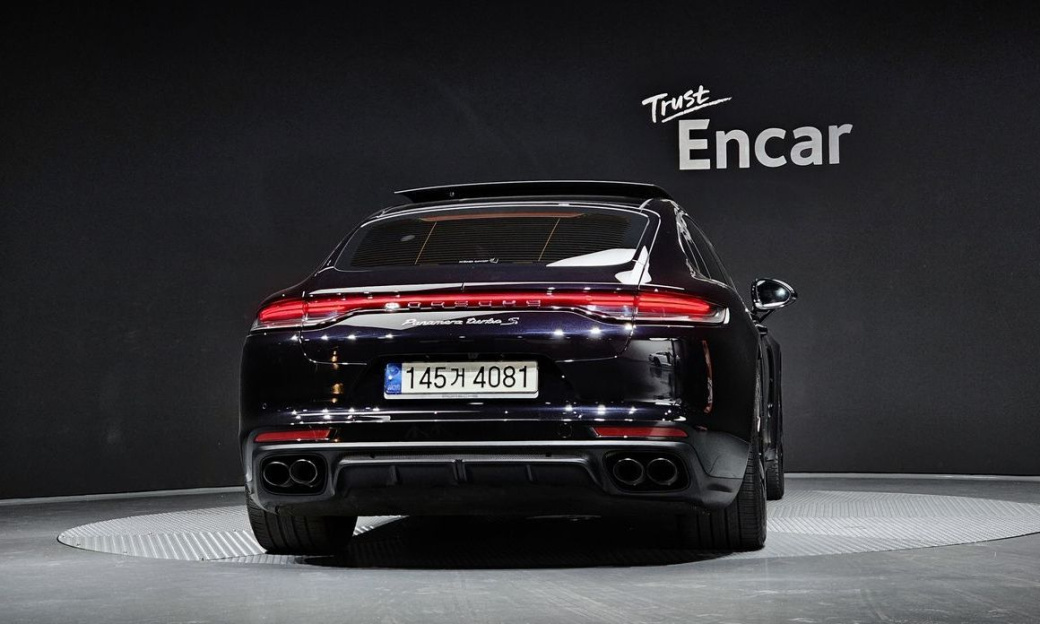 Porsche Panamera 4.0 Turbo S, 2021