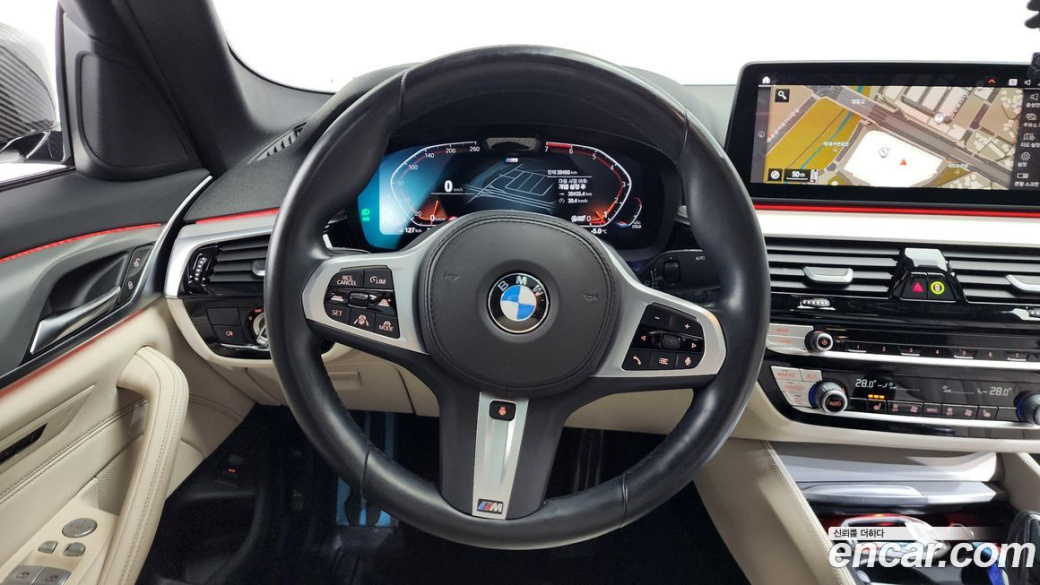 BMW 5-Series 520i M Sport, 2022