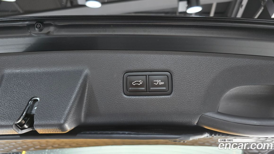 Kia Carnival 9-Seater Signature, 2022