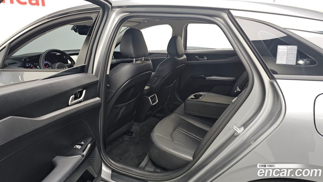Kia K5 2.0, 2023