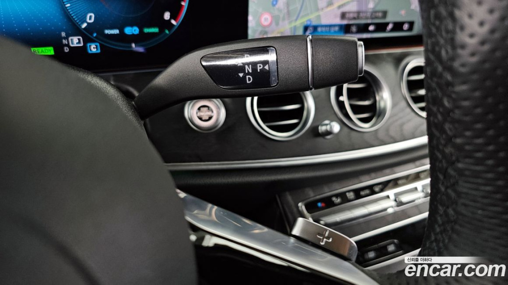 Mercedes-Benz E-Class E220d 4MATIC AMG Line, 2023