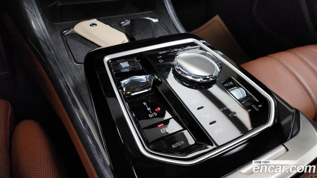 BMW 7-Series 740i xDrive M Sport, 2024