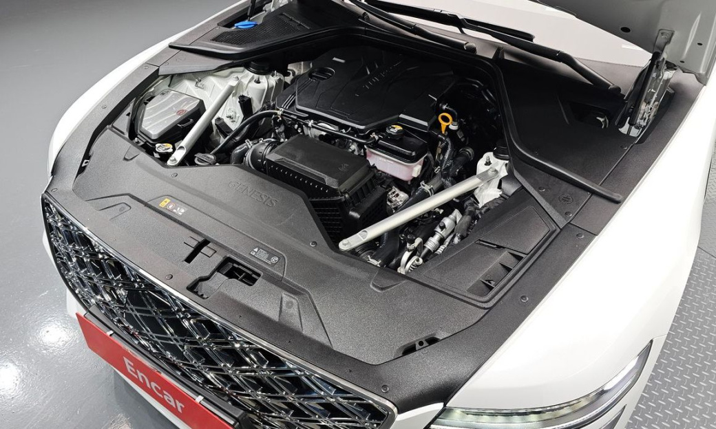 Genesis G80 Gasoline 2.5 Turbo 2WD, 2025