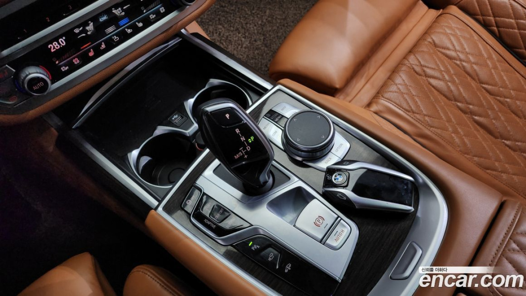 BMW 7-Series 730d xDrive Design Pure Excellence, 2022