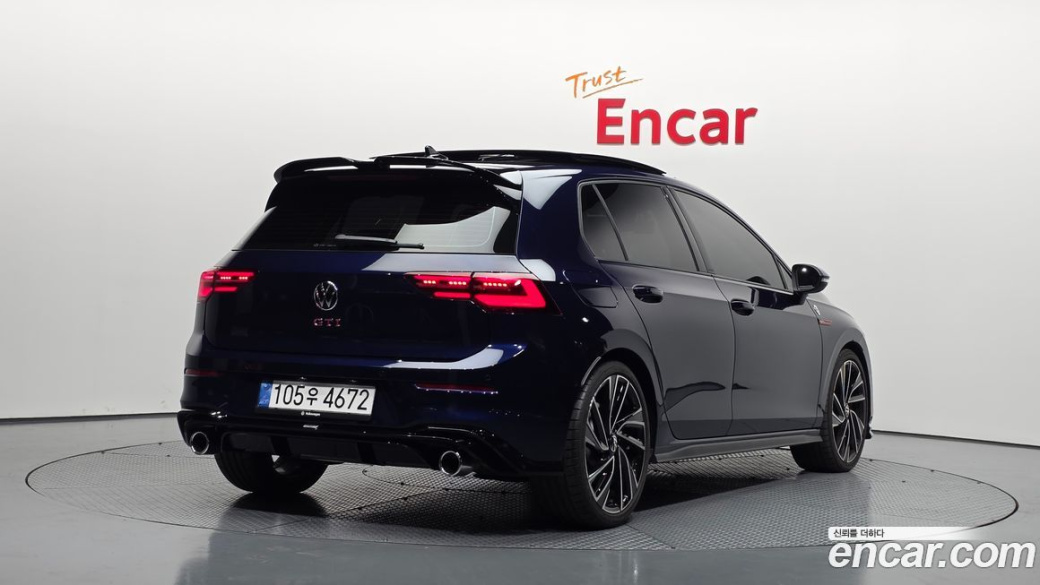 Volkswagen Golf 2.0 GTI, 2024