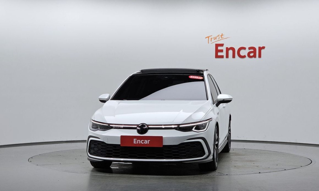 Volkswagen Golf 2.0 GTI, 2024