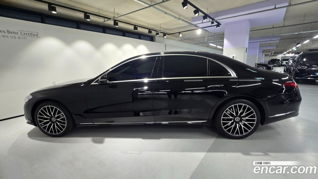 Mercedes-Benz S-Class S580L 4MATIC, 2025
