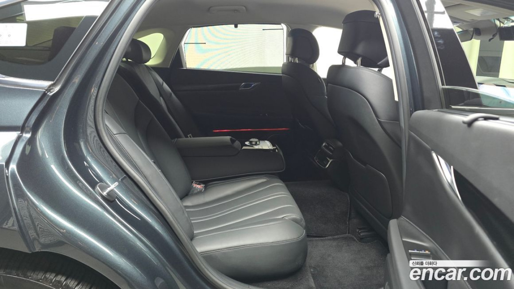 Genesis G80 Gasoline 2.5 Turbo AWD, 2025