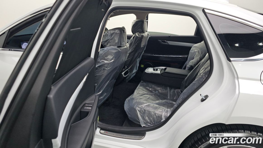 Genesis G80 Gasoline 2.5 Turbo AWD, 2026