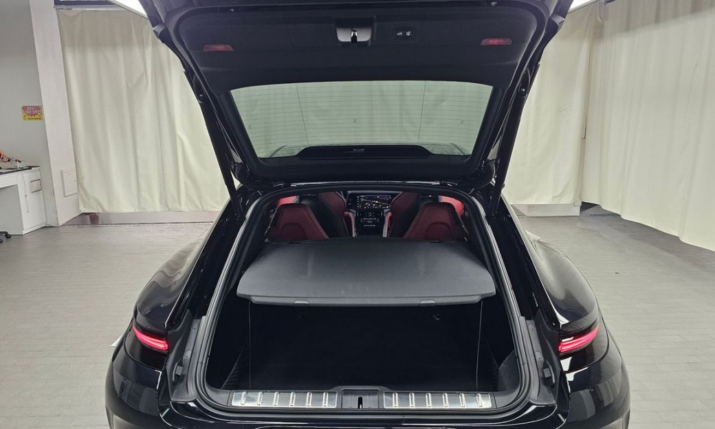 Porsche Panamera 2.9 AWD, 2024