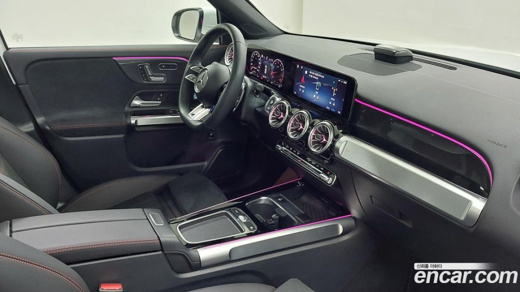Mercedes-Benz GLB-Class AMG GLB35 4MATIC, 2025