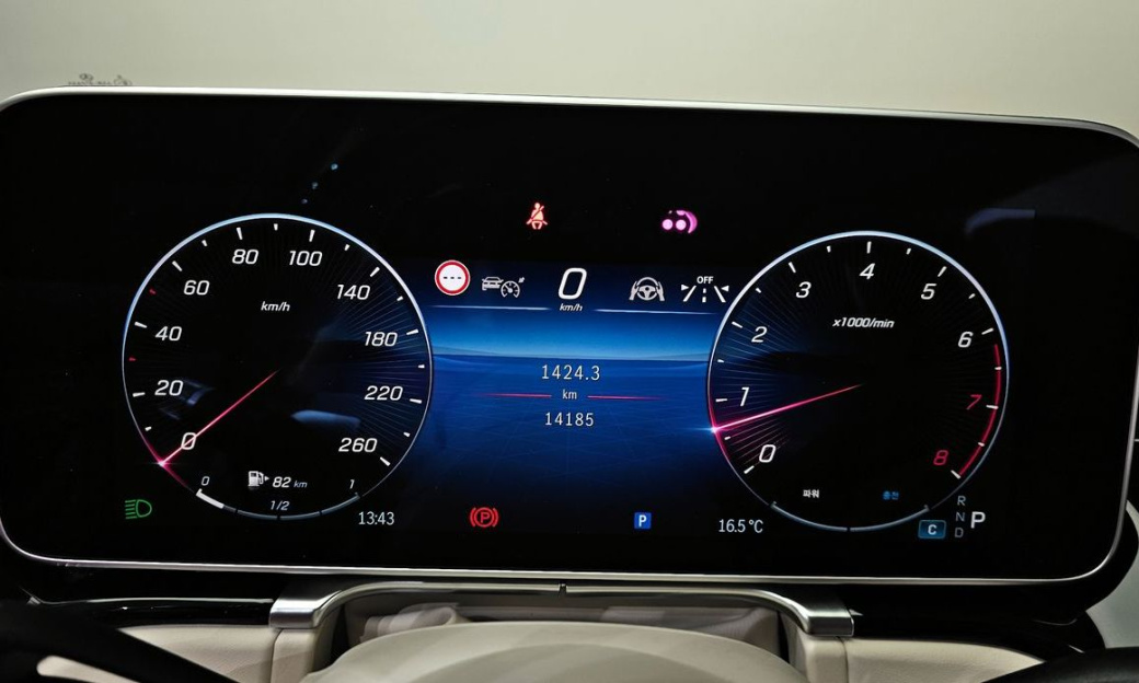 Mercedes-Benz S-Class Maybach S580 4MATIC, 2024