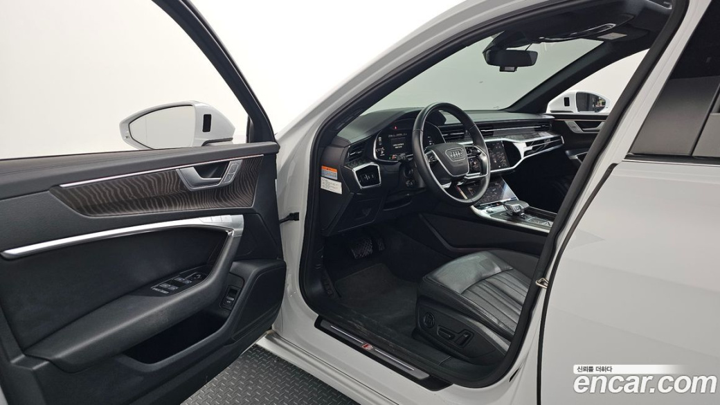 Audi A6 45 TFSI Quattro Premium, 2021