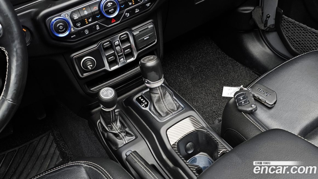 Jeep Wrangler 2.0 Overland Power Top 4Door, 2021